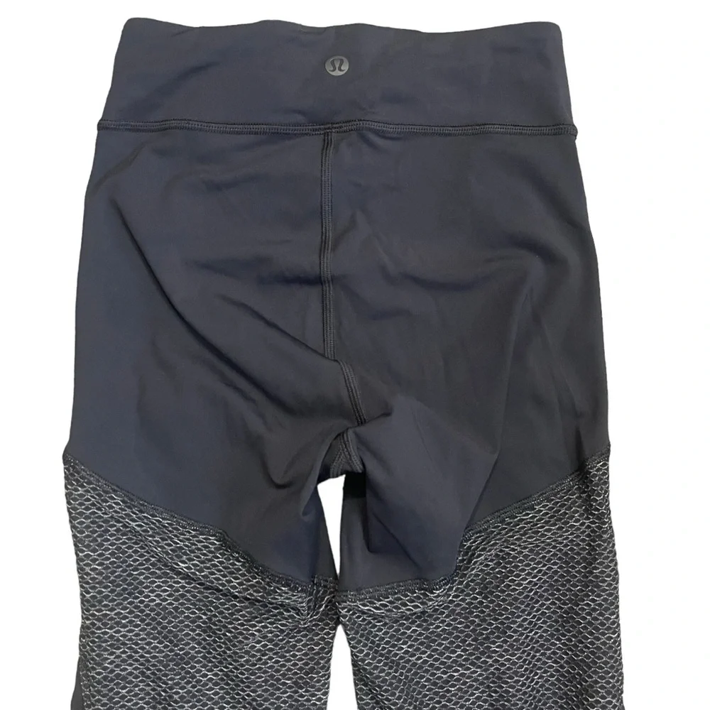 Lululemon Lab Divert Cut Out Mesh Tight Size  2‎